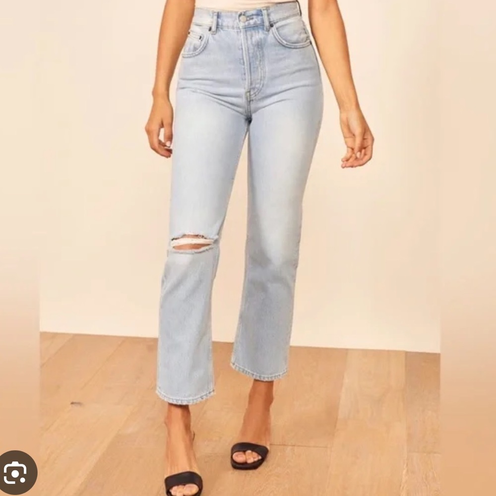 Reformation Cynthia High Rise Jeans in Tahoe Destroyed Size 28